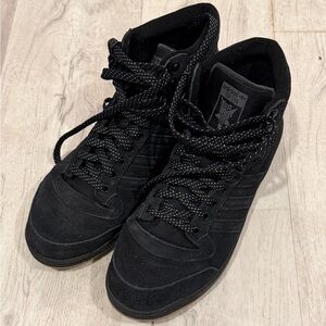 Adidas Men's Black Top Ten Sneakers